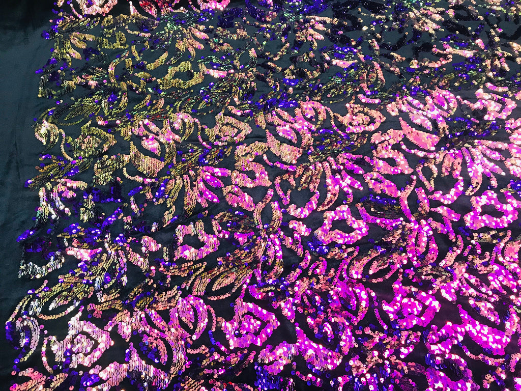 Reversible Velvet Sequins - Iridescent Purple - 2 Way Stretch Pattern Sequins on Black Velvet