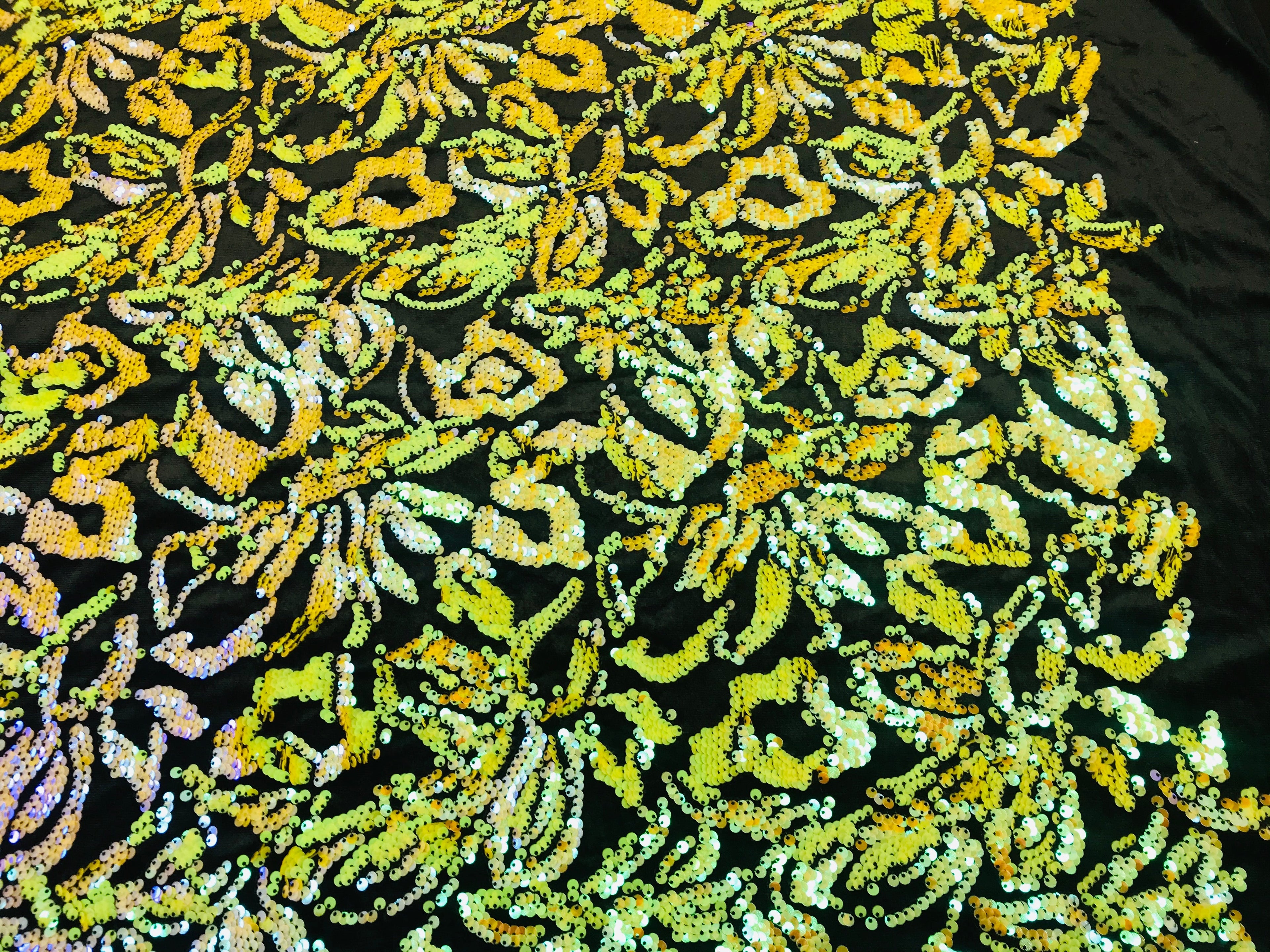 Reversible Velvet Sequins - Iridescent Yellow - 2 Way Stretch Pattern Sequins on Black Velvet