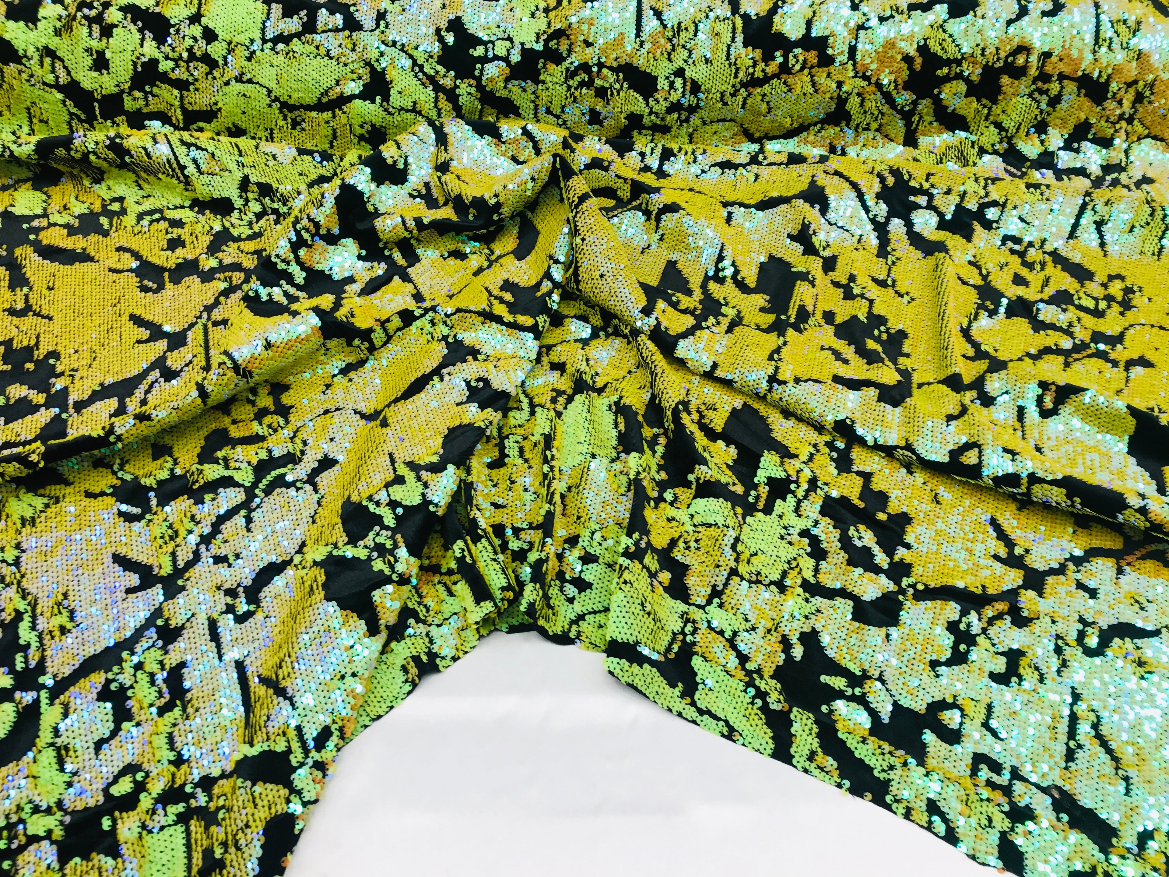 Reversible Velvet Sequins - Iridescent Yellow - 2 Way Stretch Shiny Sequins Fabric Black Velvet