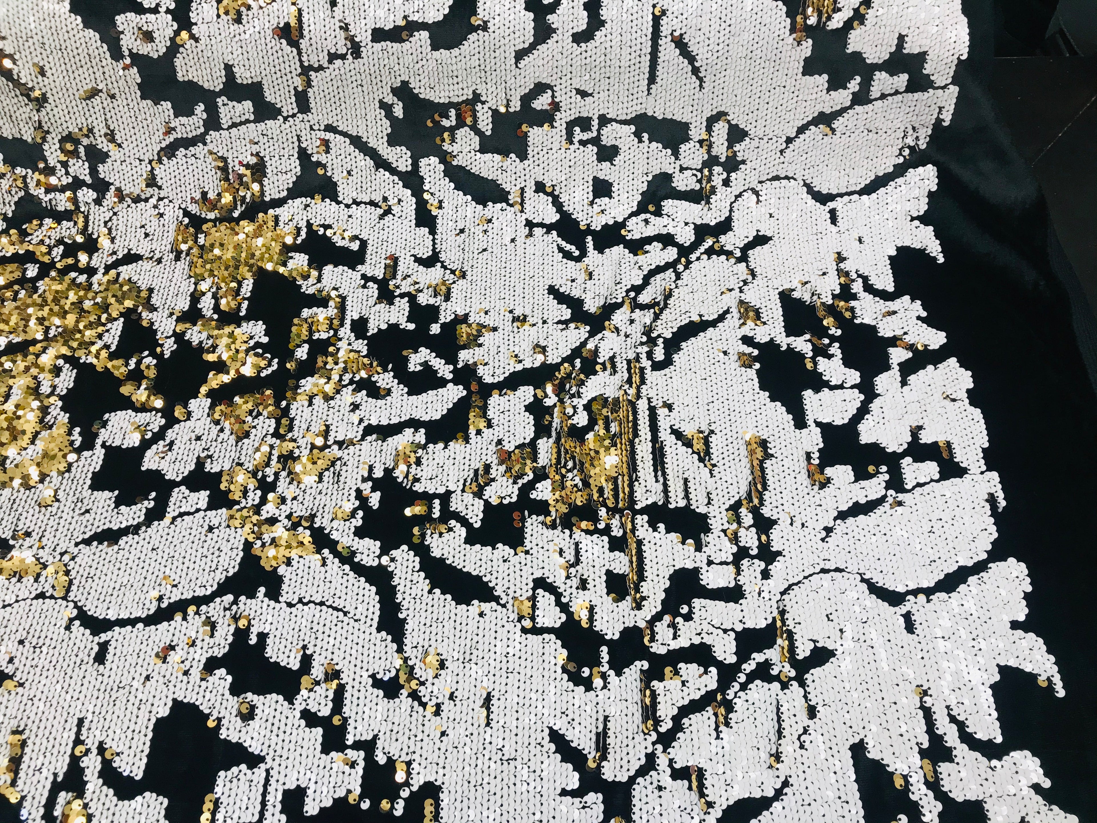 Reversible Velvet Sequins - White / Gold - 2 Way Stretch Shiny Sequins Fabric on Black Velvet
