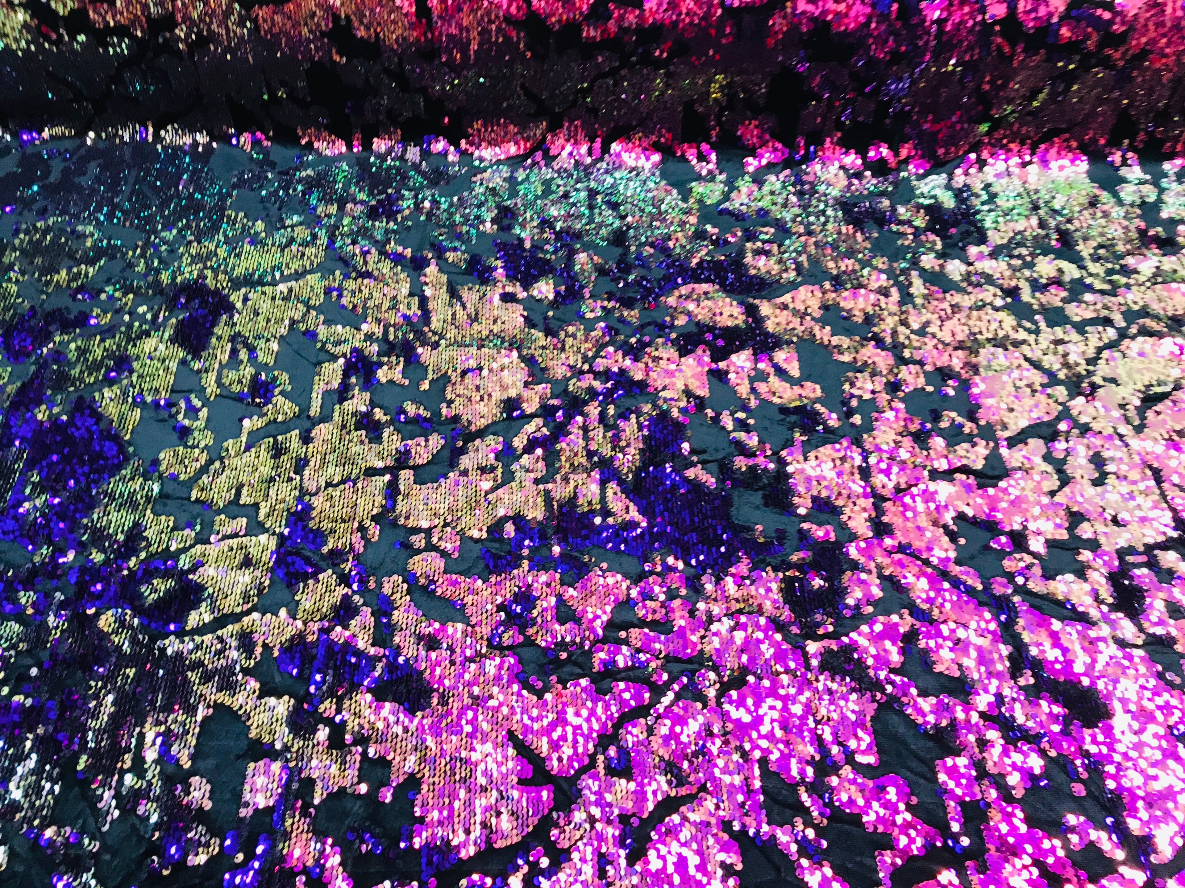 Reversible Velvet Sequins - Iridescent Purple - 2 Way Stretch Shiny Sequins Fabric on Black Velvet