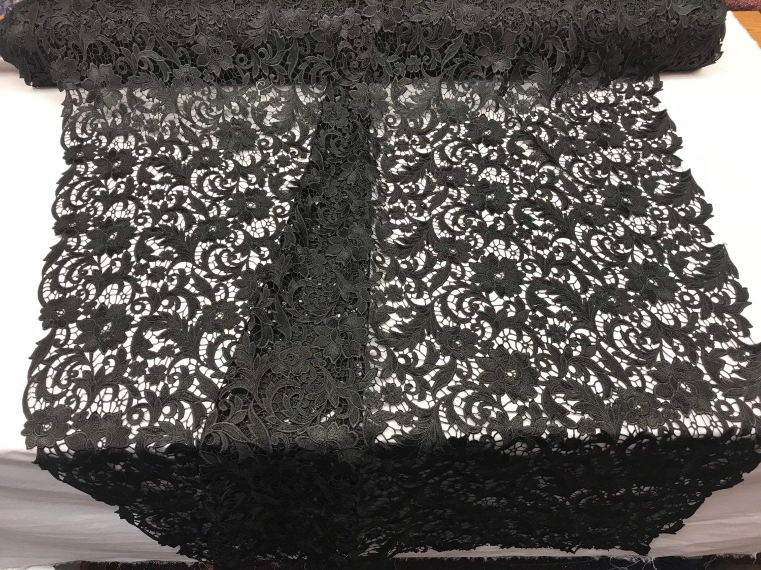 Guipure Lace Fabric Black - Embroidered Floral Bridal Lace Guipure Wedding Dress Sold By The Yard