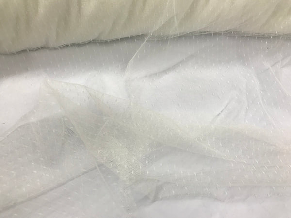 English Netting - Ivory - Mesh Net Fabric For Bridal Veil & Wedding Decor - By The Yard 58"/60"